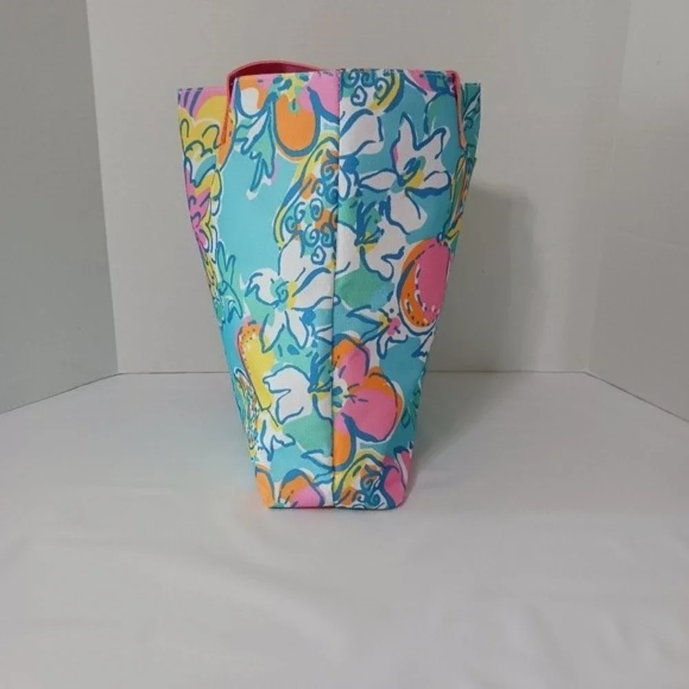 Lilly Pulitzer Estee Lauder Floral Canvas Bag GWP - Picture 4 of 11